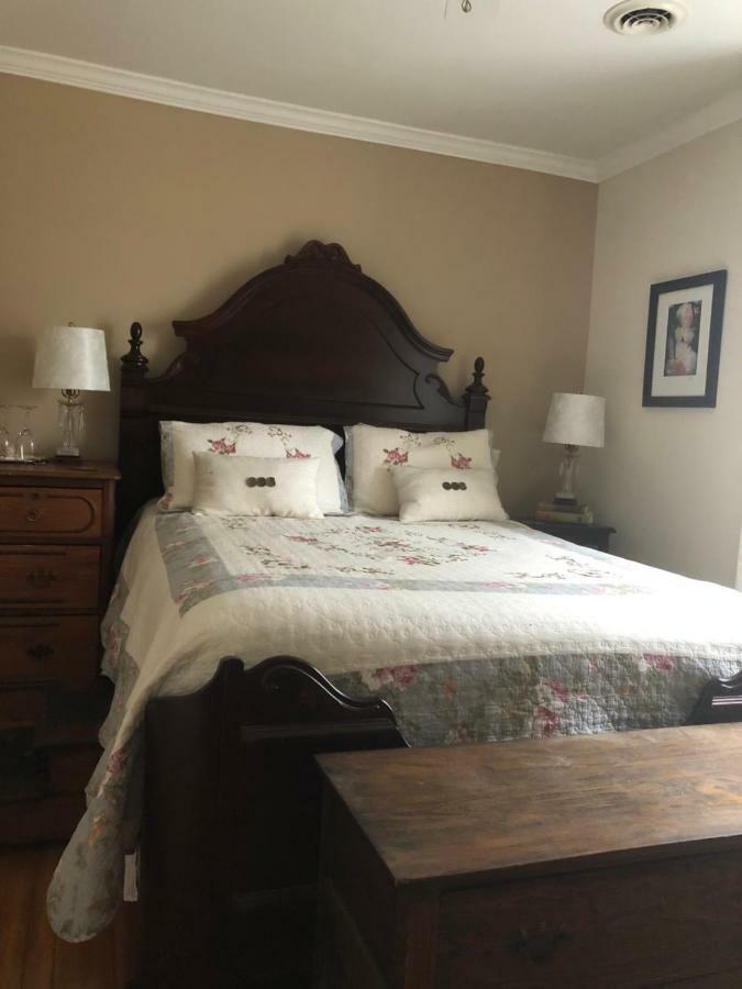 Danner House B&B Bed & Breakfast 3*