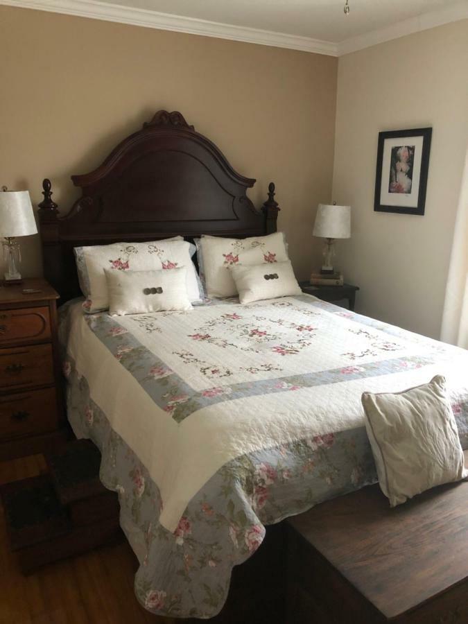 Danner House B&B Bed & Breakfast Niagara Falls